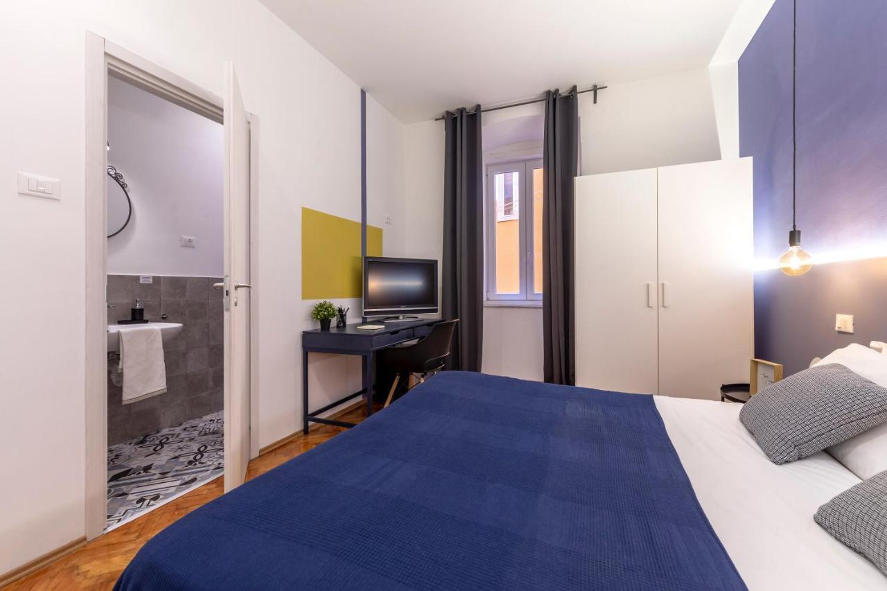 Lovely Guest-Room With Private Bathroom ترييستي المظهر الخارجي الصورة